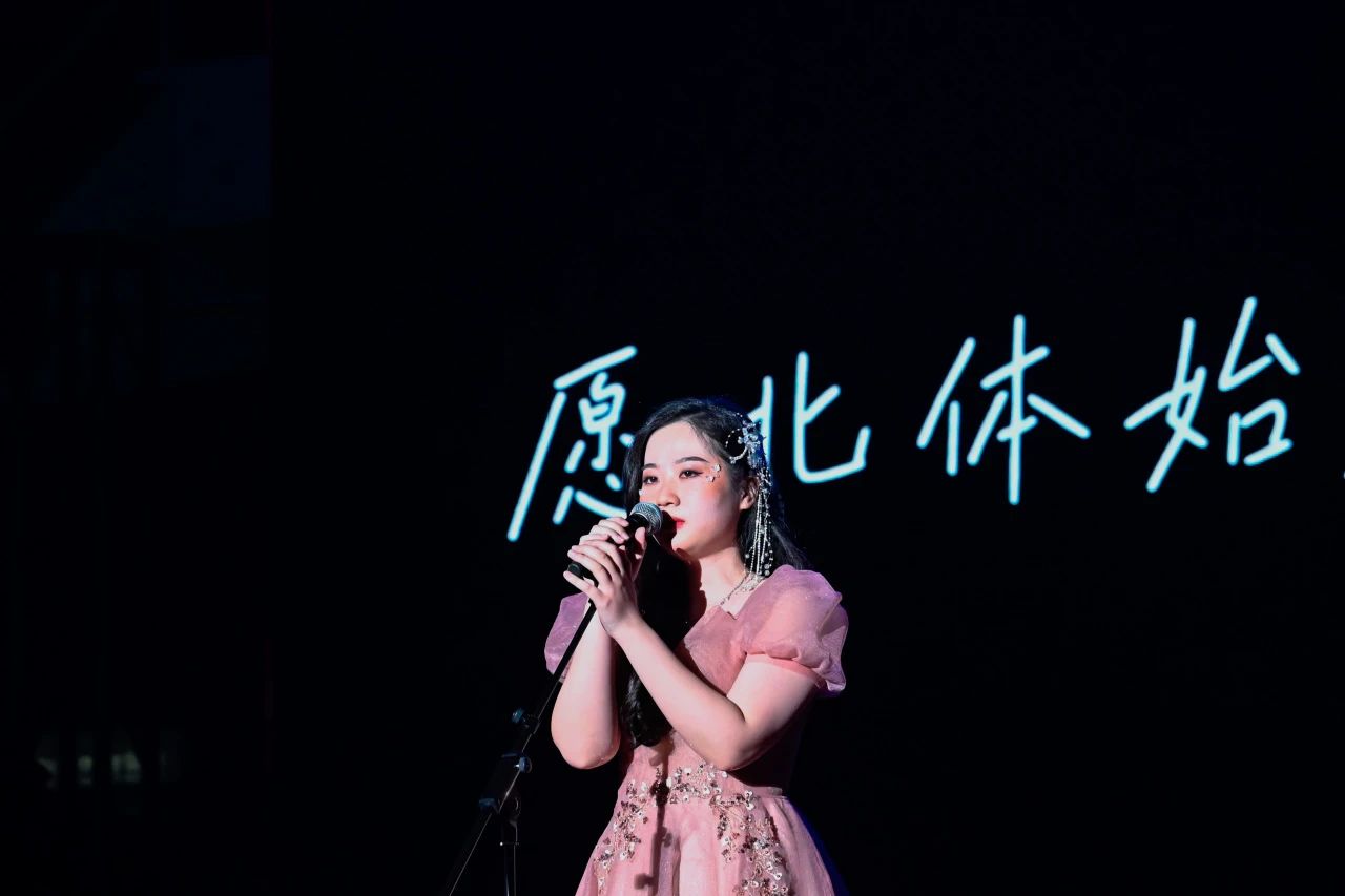 047402aa601e42ca853d6b716796fb22.jpg 047402aa601e42ca853d6b716796fb22.jpg