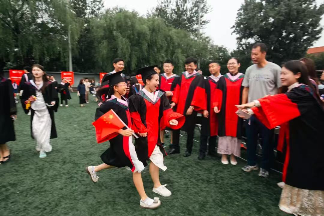 f61418e499b14b2d9b2c1edcce089e11.jpg f61418e499b14b2d9b2c1edcce089e11.jpg